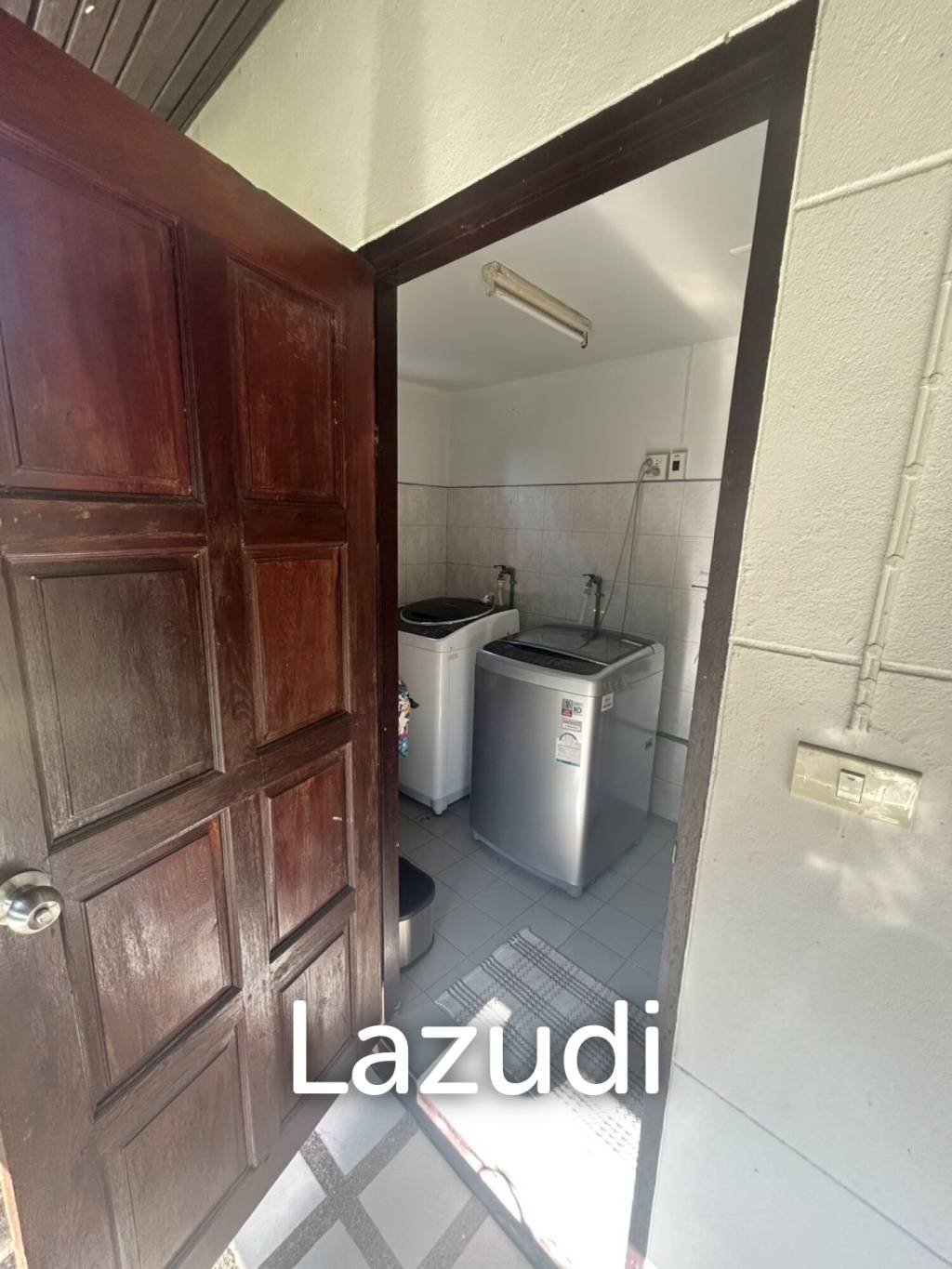 ขายบ้านพร้อมที่ดิน 2 ไร่ใกล้มหาวิทยาลัยและสนามบินในต.บ้านดู่