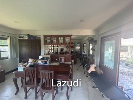 ขายบ้านพร้อมที่ดิน 2 ไร่ใกล้มหาวิทยาลัยและสนามบินในต.บ้านดู่