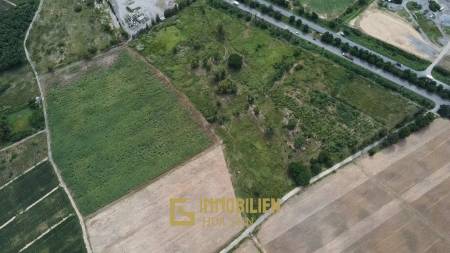 Erstklassiges 32.000 qm Grundstück im malerischen Hua Hin