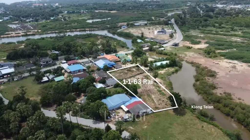 Prime Freehold Canal Front 1-1-63 Rai Land in Cha Am