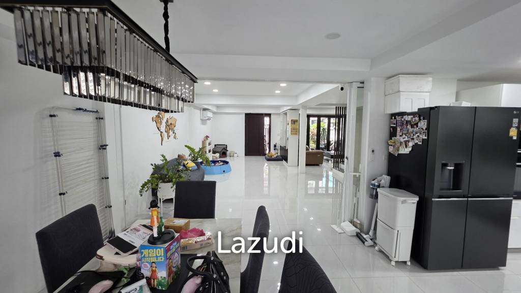 3 Bed 3 Bath 42 SQ.W. 168 SQ.M Townhouse For Sale in Pridi Banomyong 41