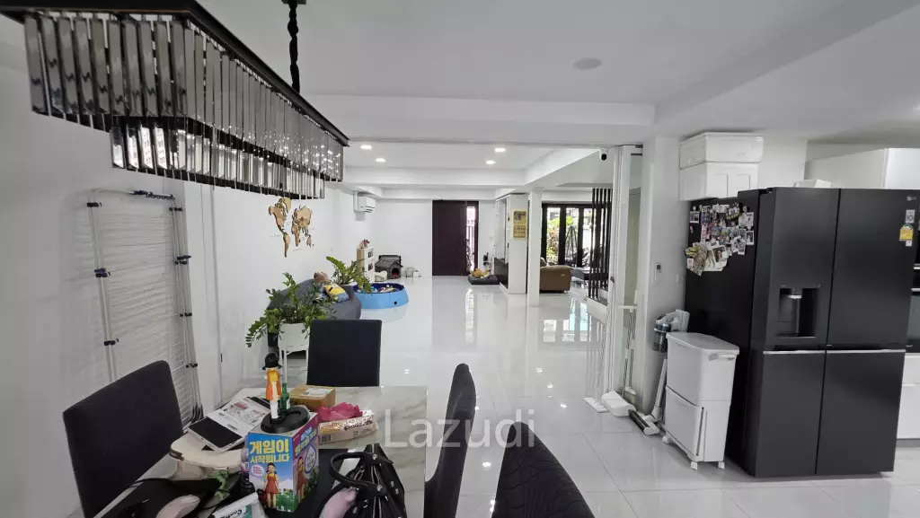 3 Bed 3 Bath 42 SQ.W. 168 SQ.M Townhouse For Sale in Pridi Banomyong 41