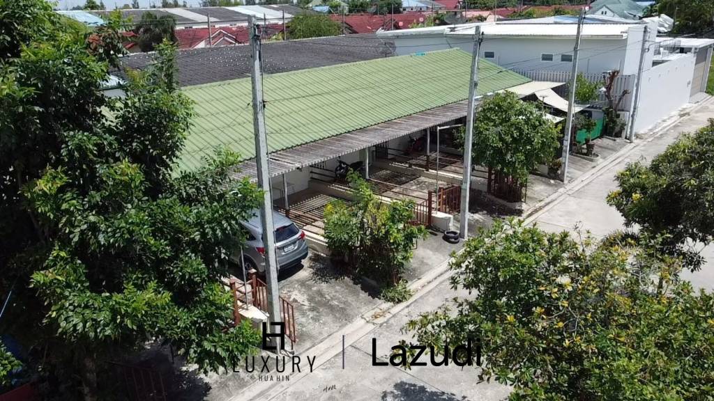 Prime Investment Opportunity: 8-Unit Townhouse Building Close to Cha-Am Hospital