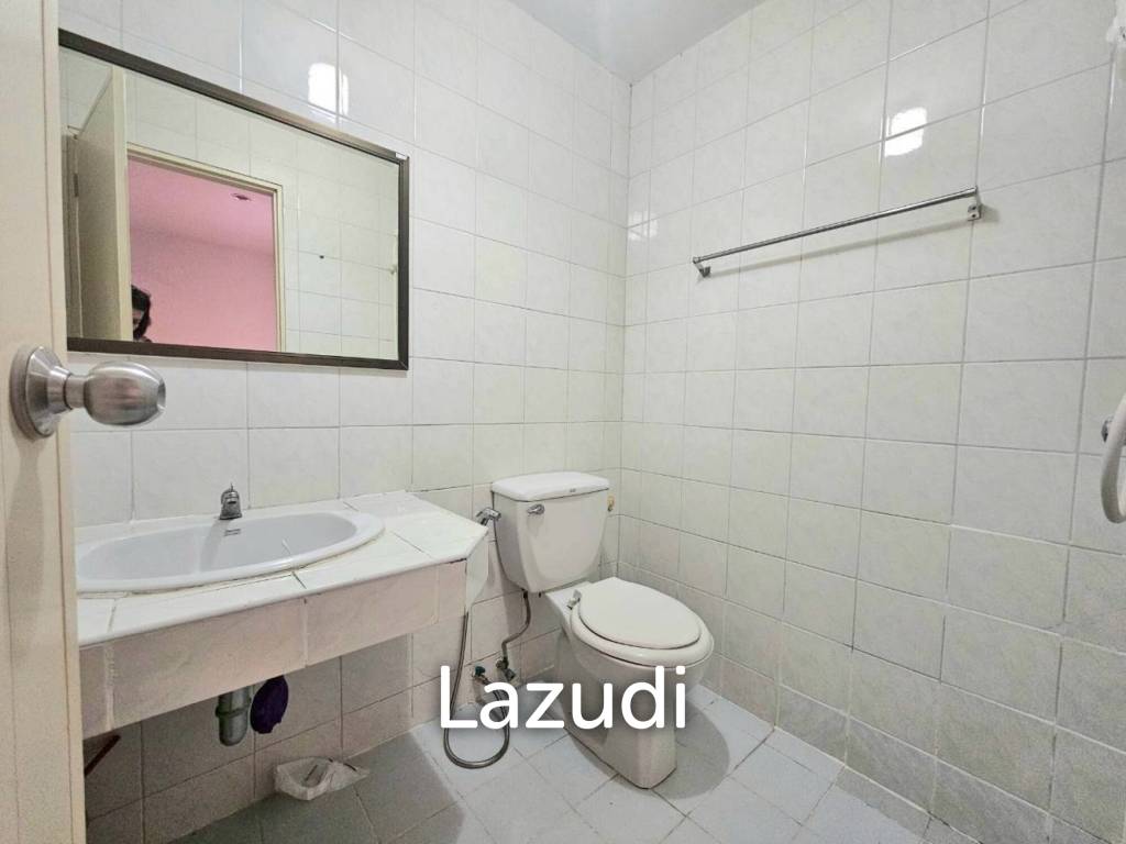 350 Kvm 8 Seng 4 Bad Rekkehus for Salg