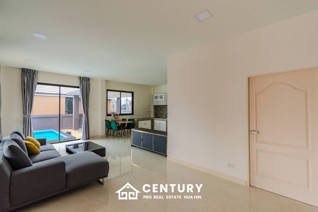 320 ตร.ม 3 เตียง 4 อาบน้ำ วิลล่า For ขาย