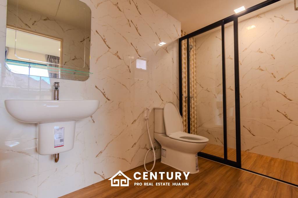 320 ตร.ม 3 เตียง 4 อาบน้ำ วิลล่า For ขาย