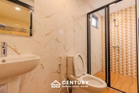 320 ตร.ม 3 เตียง 4 อาบน้ำ วิลล่า For ขาย