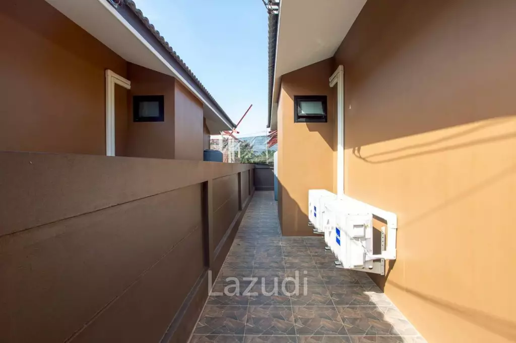 125 sqm pool villa in Pran Buri Baan Rak Phase 4