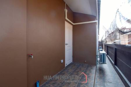 125 sqm pool villa in Pran Buri Baan Rak Phase 4