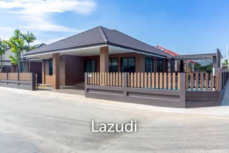 125 sqm pool villa in Pran Buri Baan Rak Phase 4