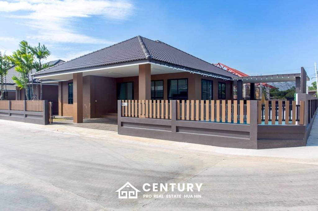 320 ตร.ม 3 เตียง 4 อาบน้ำ วิลล่า For ขาย