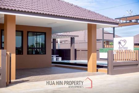 125 sqm pool villa in Pran Buri Baan Rak Phase 4