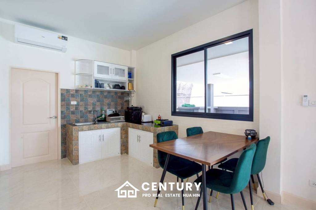 320 ตร.ม 3 เตียง 4 อาบน้ำ วิลล่า For ขาย