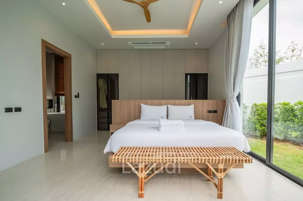 Brand New 5-Bedroom Pool Villa for Rent in Chalong
