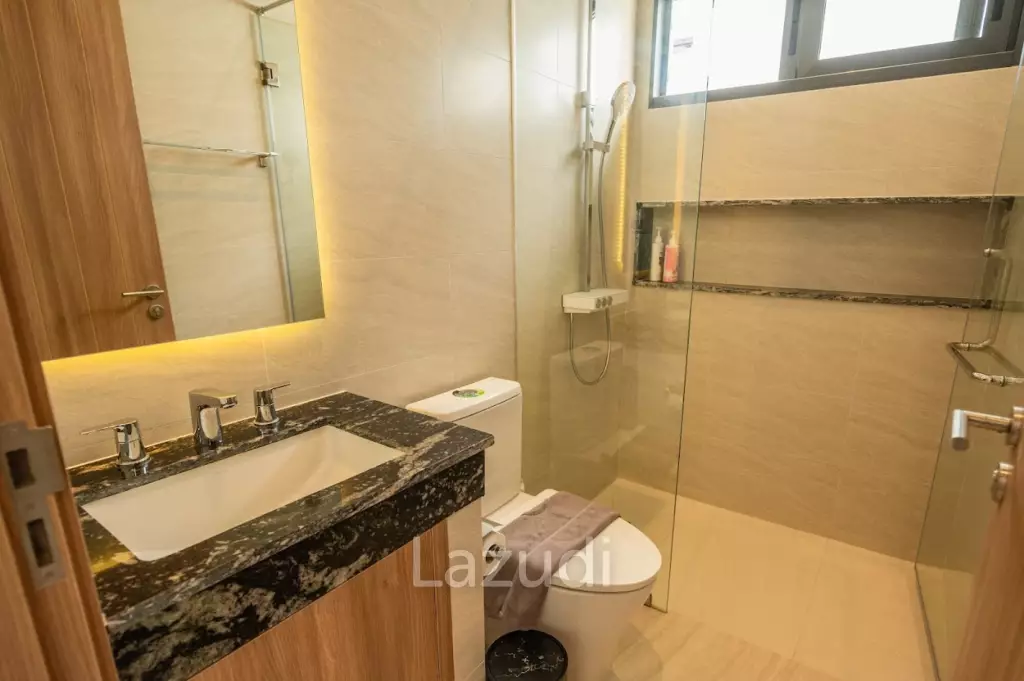 Brand New 5-Bedroom Pool Villa for Rent in Chalong