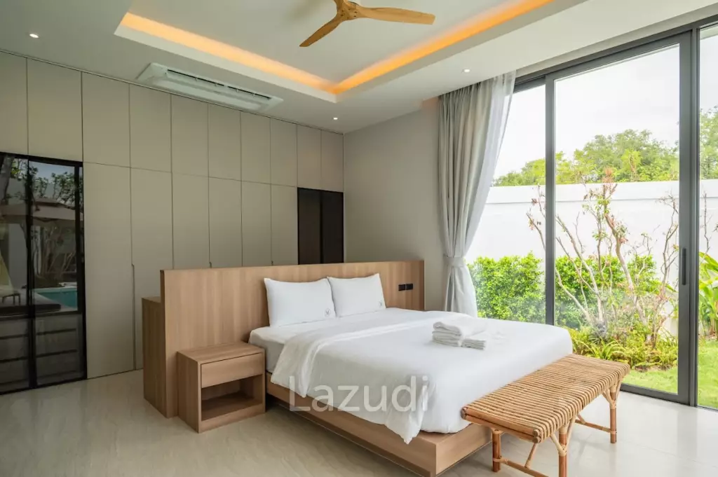 Brand New 5-Bedroom Pool Villa for Rent in Chalong