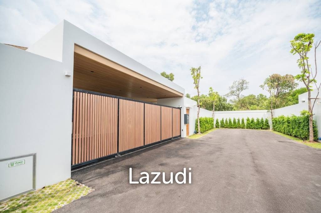 Brand New 5-Bedroom Pool Villa for Rent in Chalong
