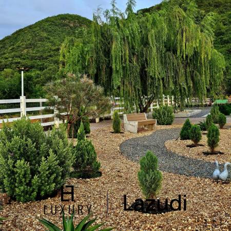 วิลล่าทันสมัยพร้อมสวนสวยที่อ่าวน้อย ประจวบคีรีขันธ์