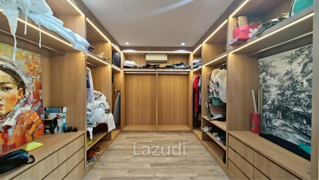 3 Bedroom 3 Bathroom 306 SQ.M. Baan Pattaya 6