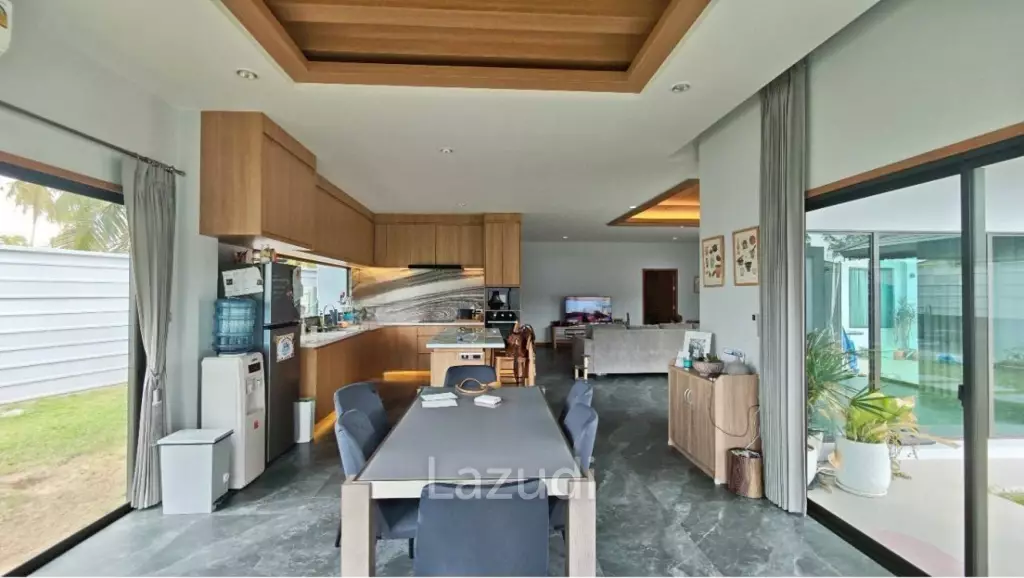 3 Bedroom 3 Bathroom 306 SQ.M. Baan Pattaya 6