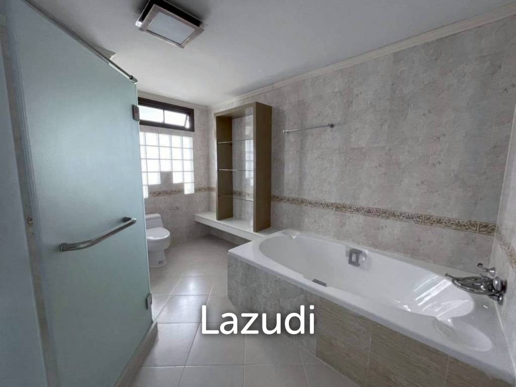 4 Bed 4 Bath 450 SQ.M Oriental Towers