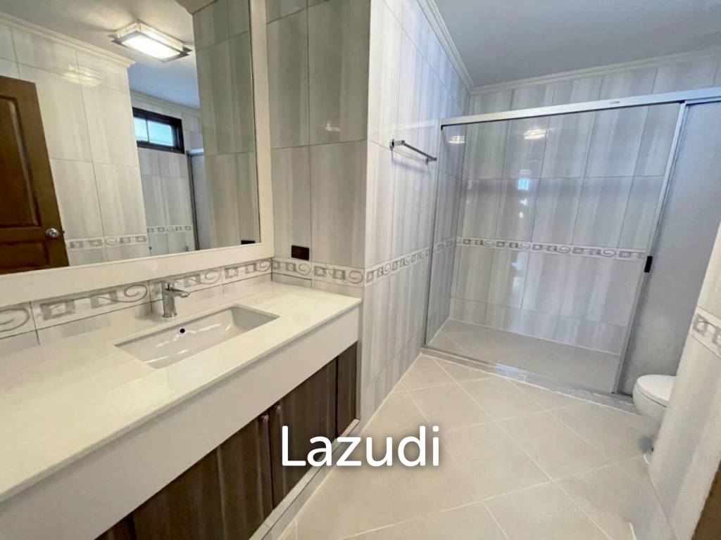 4 Bed 4 Bath 450 SQ.M Oriental Towers