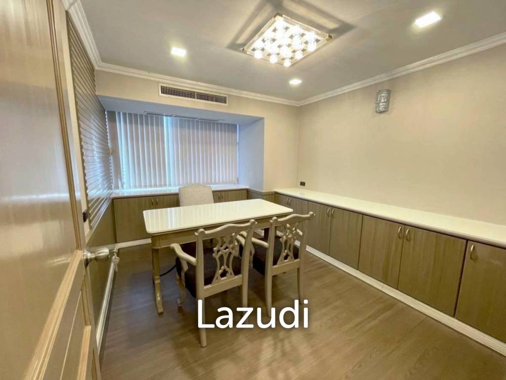 4 Bed 4 Bath 450 SQ.M Oriental Towers
