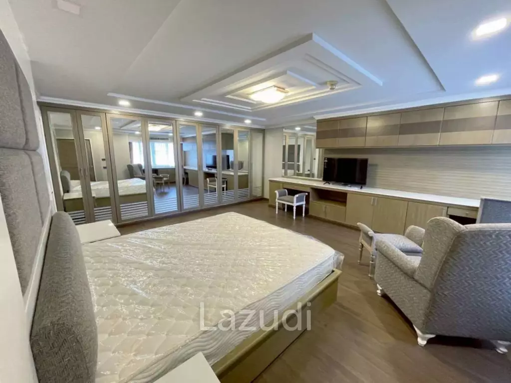 4 Bed 4 Bath 450 SQ.M Oriental Towers