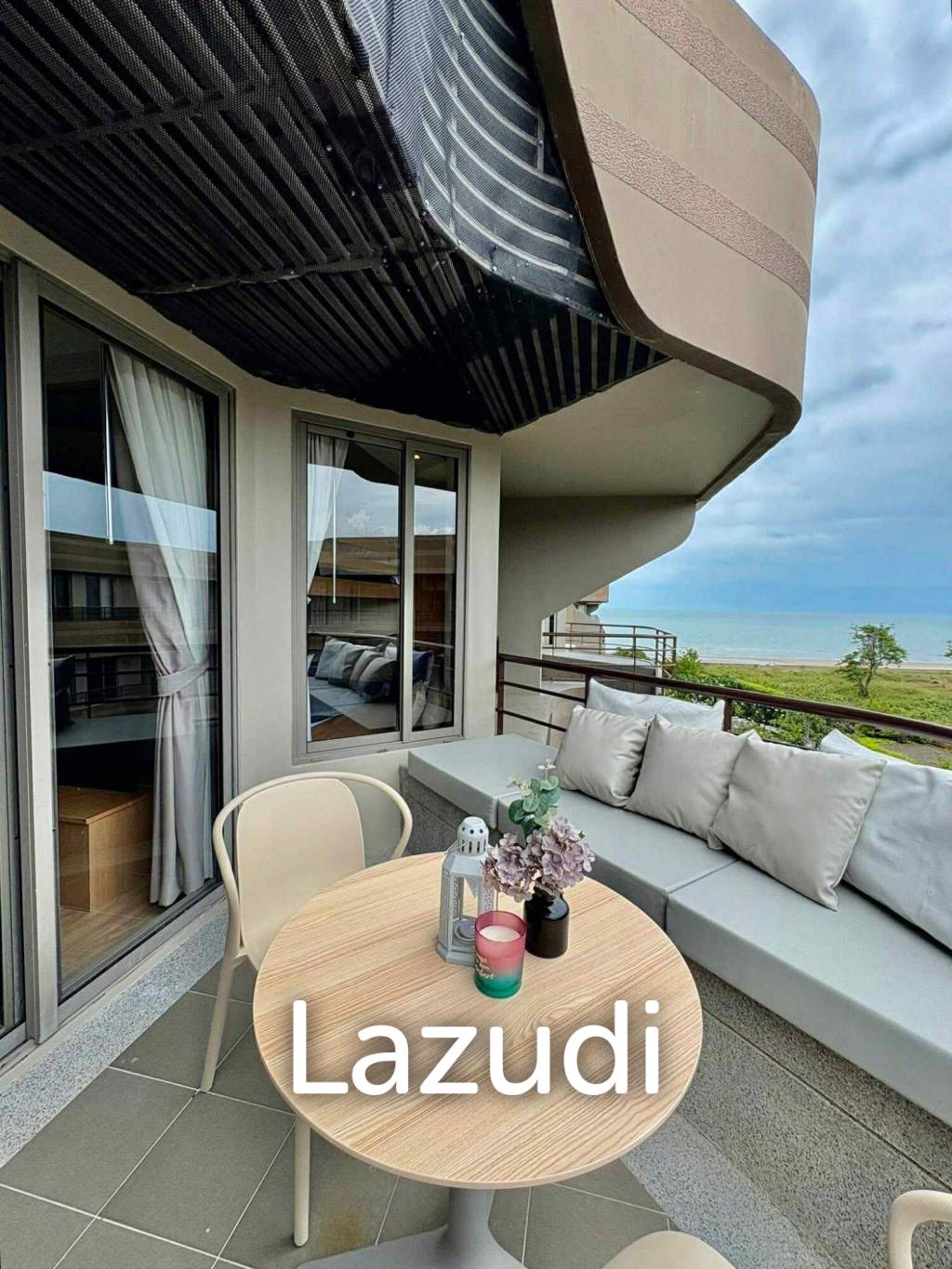 Baan San Ngam Condominium 2 Bedroom, Beach front