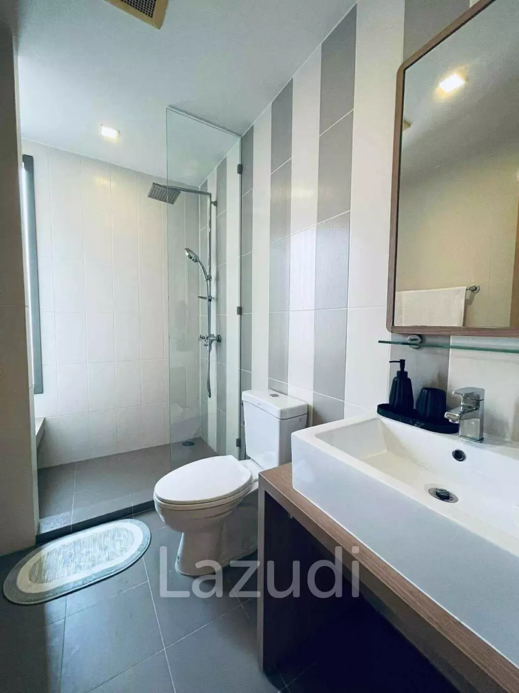 Baan San Ngam Condominium 2 Bedroom, Beach front