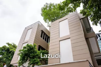 5 Bed  Detached House At The Amber at Chatuchak