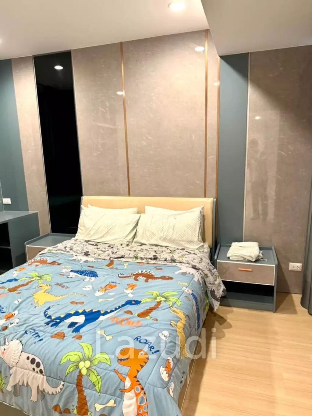2 Bed 2 Bath 99 SQ.M Supalai Riva Grande