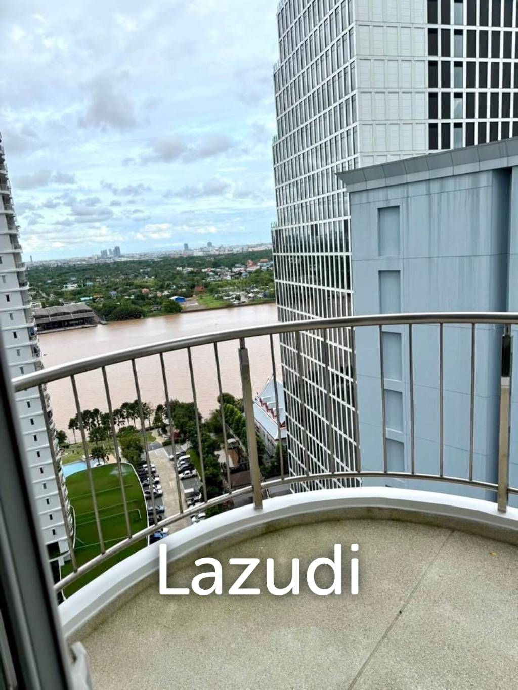 2 Bed 2 Bath 99 SQ.M Supalai Riva Grande