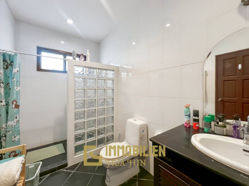 gute Qualität / voll möbliert / 2 Schlafzimmer