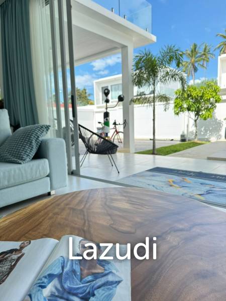 Modern Villa with Mountain and Sunset Views