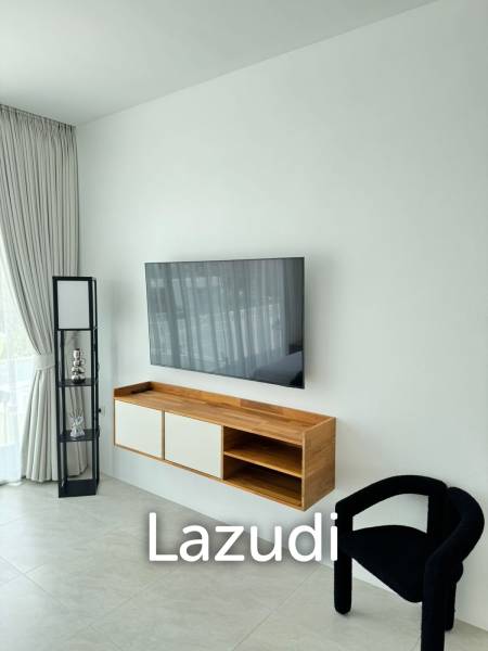 Modern Villa with Mountain and Sunset Views