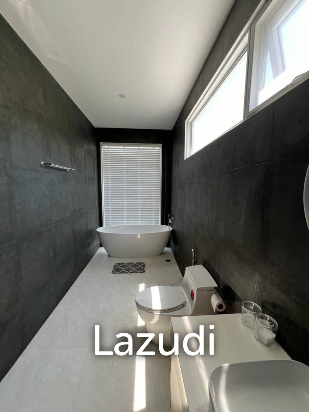 Modern Villa with Mountain and Sunset Views