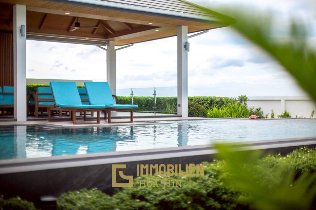 วิลล่าวิวเขาสุดพรีเมียม! ใกล้หัวหิน พร้อมสระน้ำเกลือ 12 ม. และโซลาร์ 10kW