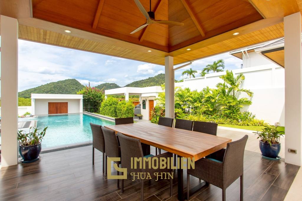 วิลล่าวิวเขาสุดพรีเมียม! ใกล้หัวหิน พร้อมสระน้ำเกลือ 12 ม. และโซลาร์ 10kW