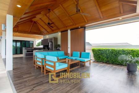 วิลล่าวิวเขาสุดพรีเมียม! ใกล้หัวหิน พร้อมสระน้ำเกลือ 12 ม. และโซลาร์ 10kW