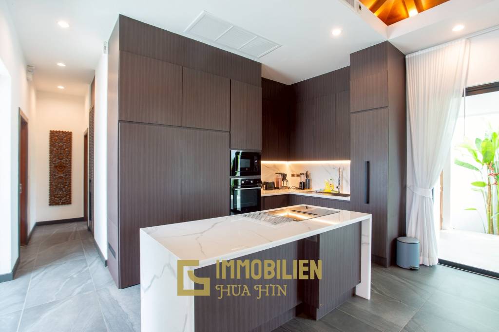 วิลล่าวิวเขาสุดพรีเมียม! ใกล้หัวหิน พร้อมสระน้ำเกลือ 12 ม. และโซลาร์ 10kW