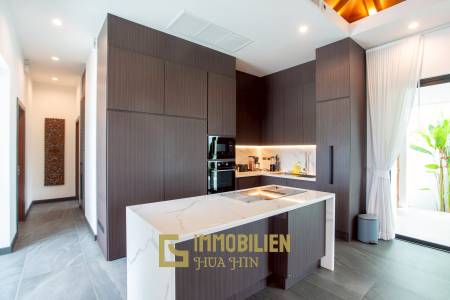 วิลล่าวิวเขาสุดพรีเมียม! ใกล้หัวหิน พร้อมสระน้ำเกลือ 12 ม. และโซลาร์ 10kW