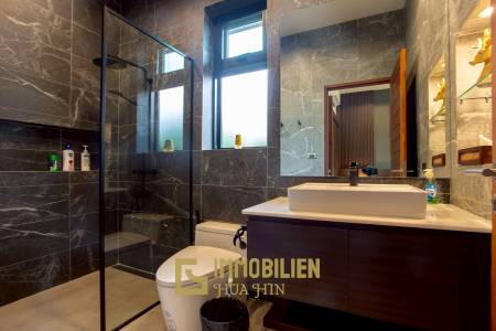 วิลล่าวิวเขาสุดพรีเมียม! ใกล้หัวหิน พร้อมสระน้ำเกลือ 12 ม. และโซลาร์ 10kW