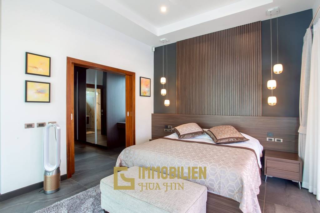 วิลล่าวิวเขาสุดพรีเมียม! ใกล้หัวหิน พร้อมสระน้ำเกลือ 12 ม. และโซลาร์ 10kW