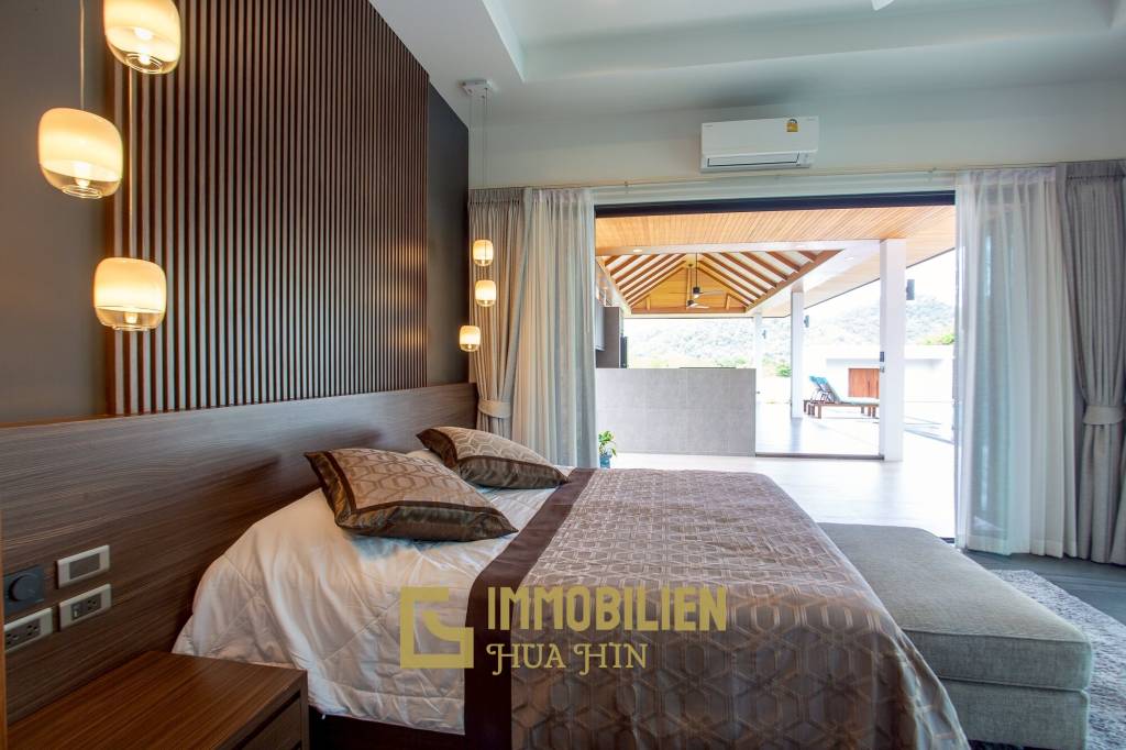 วิลล่าวิวเขาสุดพรีเมียม! ใกล้หัวหิน พร้อมสระน้ำเกลือ 12 ม. และโซลาร์ 10kW