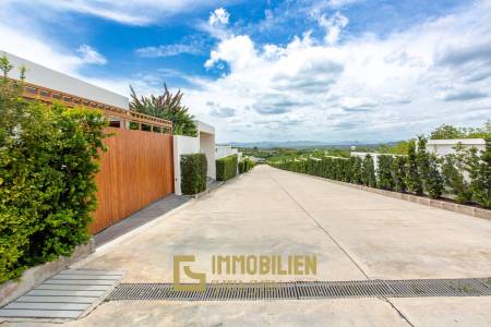 วิลล่าวิวเขาสุดพรีเมียม! ใกล้หัวหิน พร้อมสระน้ำเกลือ 12 ม. และโซลาร์ 10kW