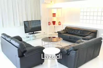 Pet-Friendly 3-Bedroom Pool Villa for Rent in Pa Klok ✅