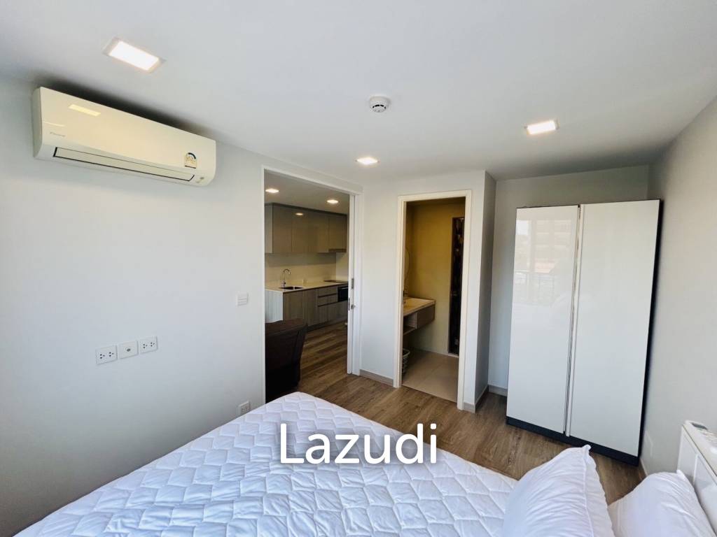 MAVEST HUA HIN : 1 bed modern coastal condo with double glass window