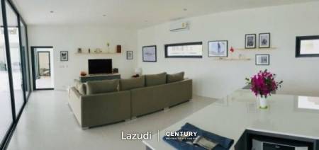 LA LUA : Modern 4 Bed 2 Storey Villa within Resort Complex with Great Views