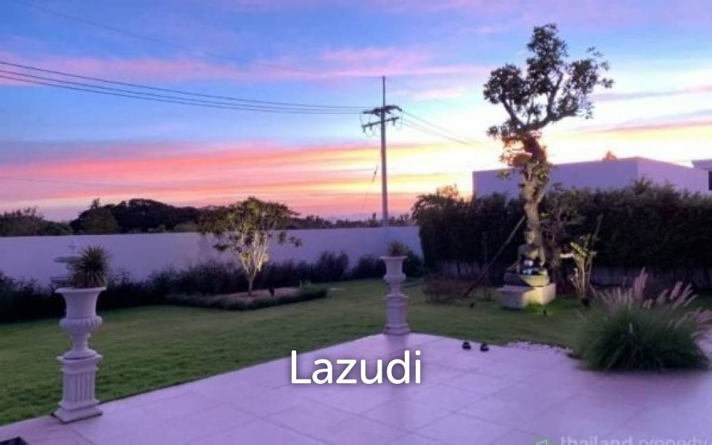 1,000 Sqm 4 Bed 4 Bath Villa For Sale